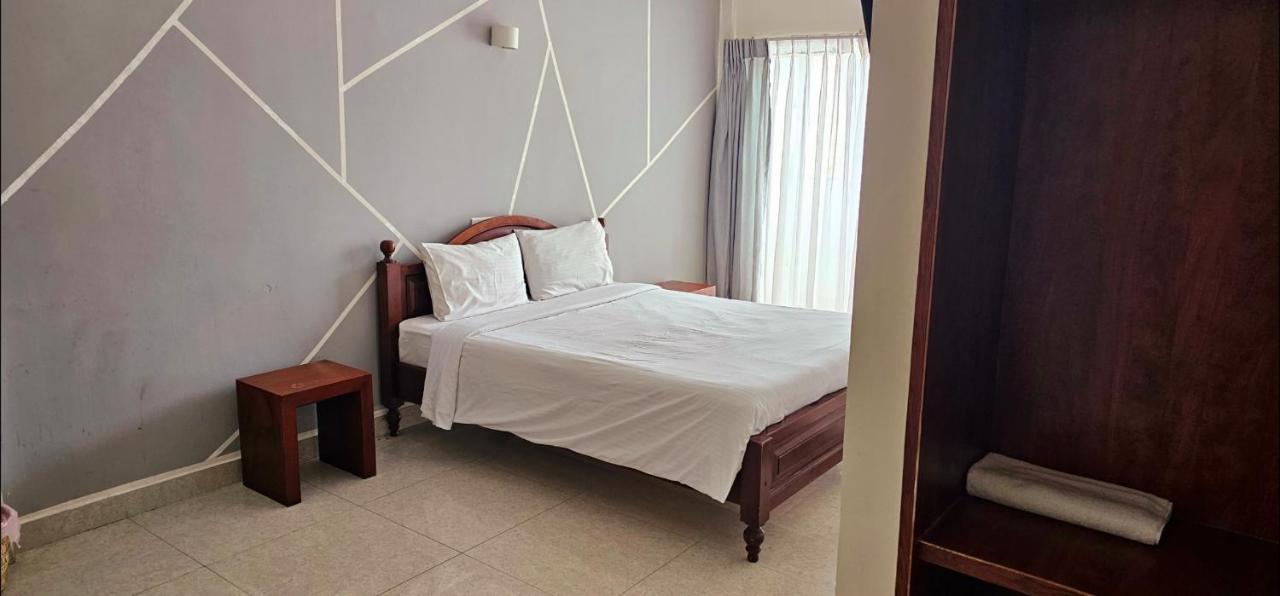 The Lion Pub & Hotel Dehiwala-Mount Lavinia Kültér fotó